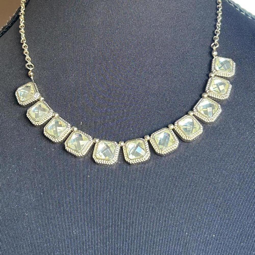 Women's Gold and Silver Jewellery